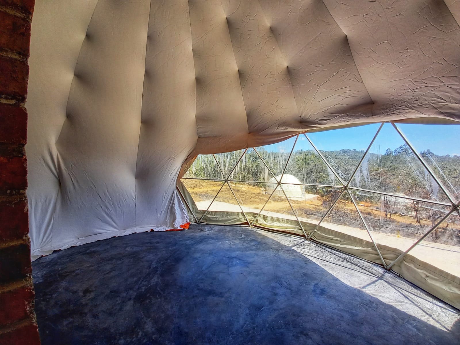 云南魅力圓頂篷房酒店