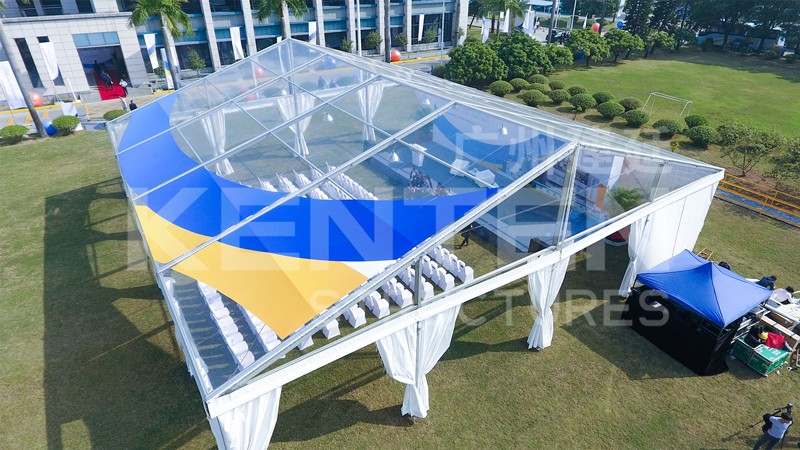 篷房產(chǎn)品在戶外婚禮中的浪漫應(yīng)用