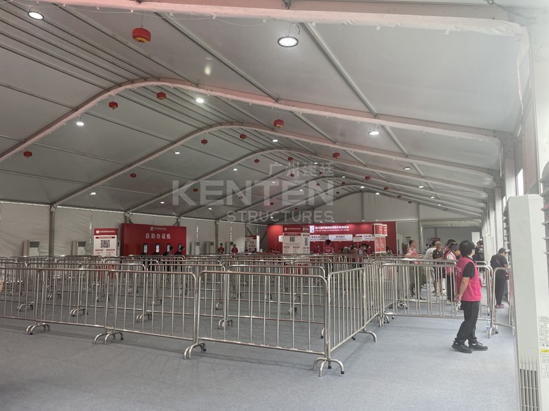 琶洲會展的安檢篷