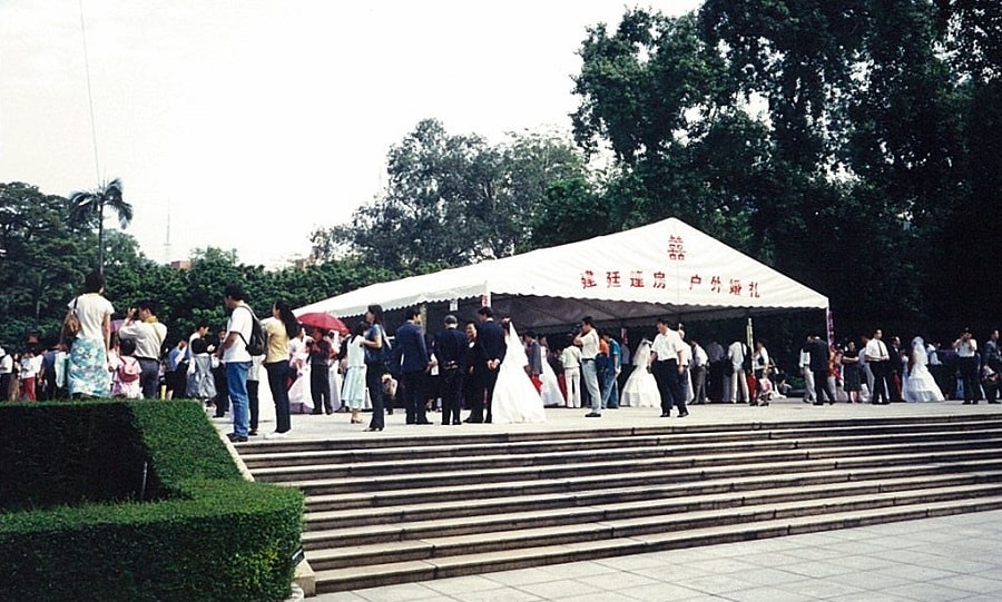婚禮篷房租賃-2002第四屆廣州國際集體婚禮